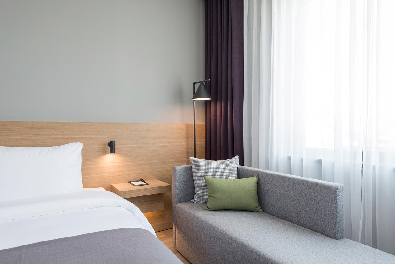Alex 72 Hotel Suwon Exterior foto