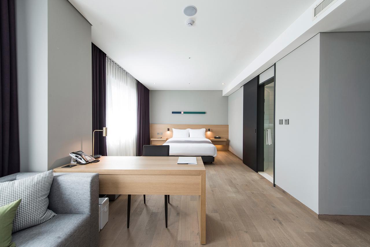 Alex 72 Hotel Suwon Exterior foto