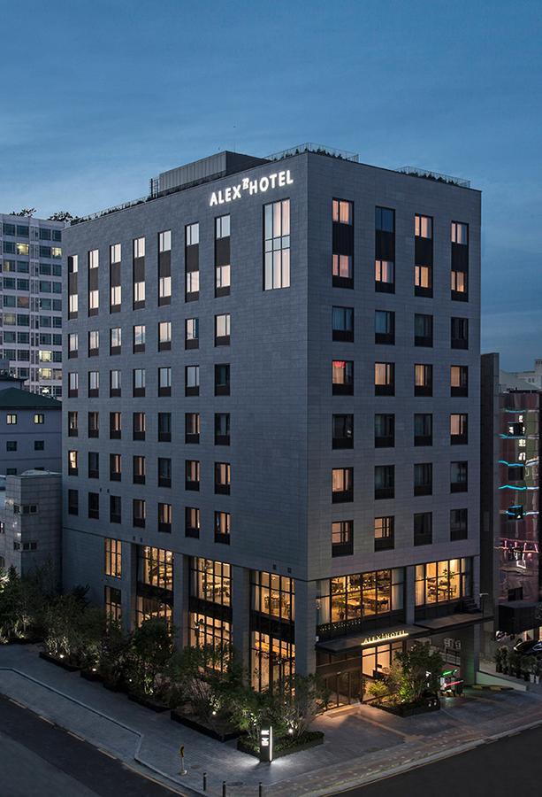Alex 72 Hotel Suwon Exterior foto